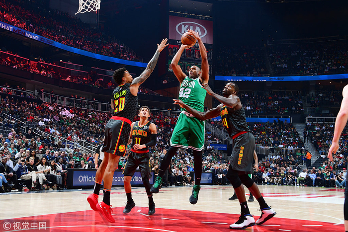 德转预热戴维身价：最高4500万欧不变，最低下跌至3000万欧（德转前瞻戴维身价：上限维持4500万欧，下限下调至3000万欧）