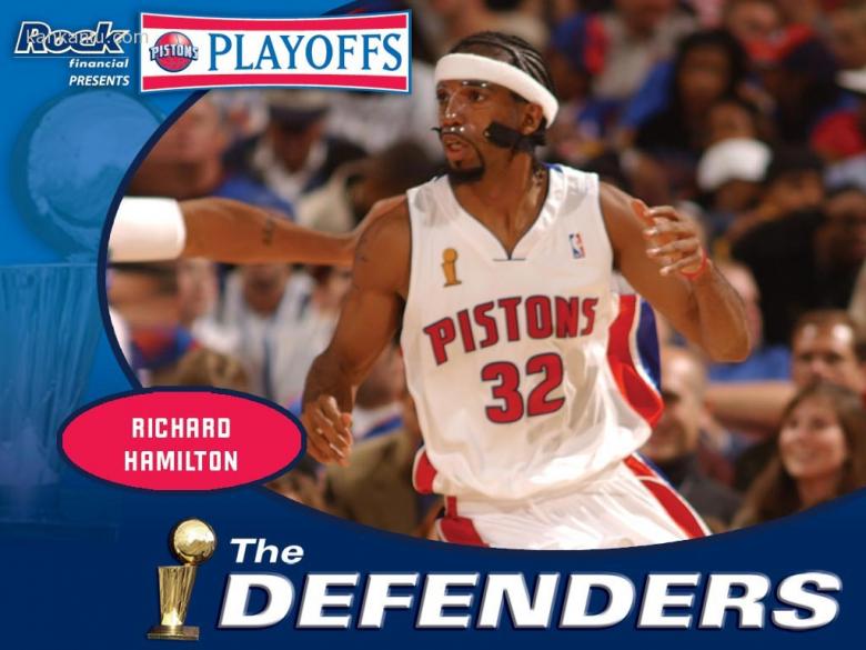 梅西还是C罗？马特乌斯：我选梅西，过去15年他对足球更重要（马特乌斯：我选梅西，他在过去15年对足球的影响力胜过C罗）