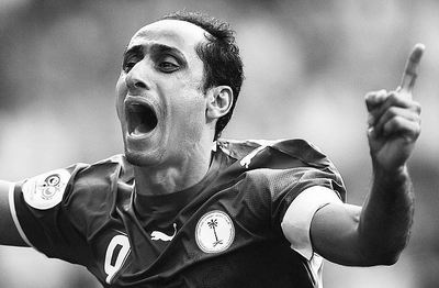 囧叔向裁判施压后染红，罗基：容忍这种行为问题会越来越严重（阿莱格里向裁判施压遭驱逐，罗基：若继续容忍，问题只会恶化）