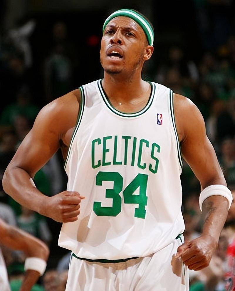 门德斯：不知道为啥有这么多关于亚马尔的噪音，我们都年轻过（门德斯谈亚马尔：不解外界喧嚣，谁不曾年轻？）